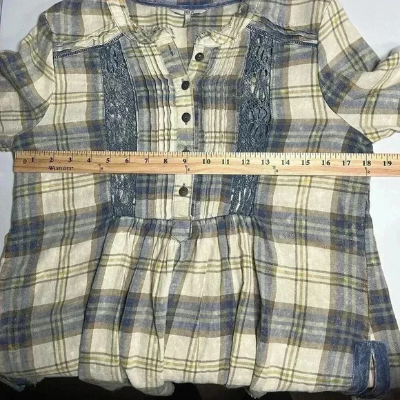 BKE flannel pleated button up long sleeve blouse womens XS 100% Cotton blue tan - Picture 9 of 9